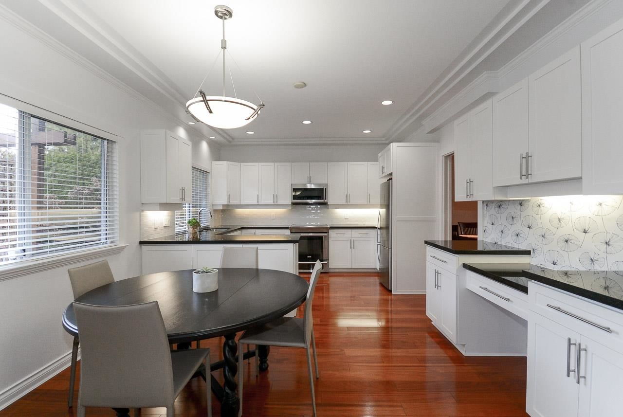 Listing Image 13