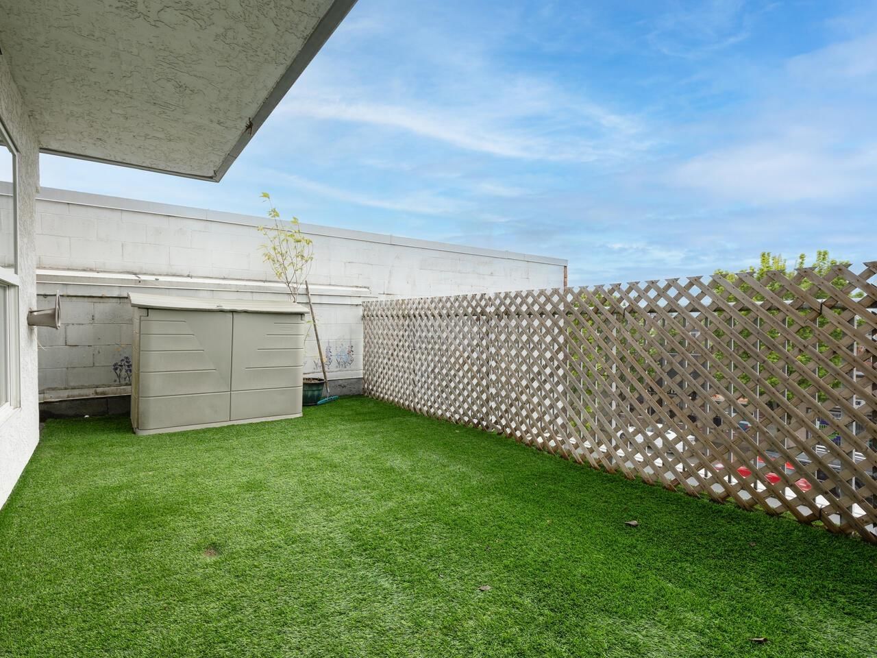 Listing Image 13