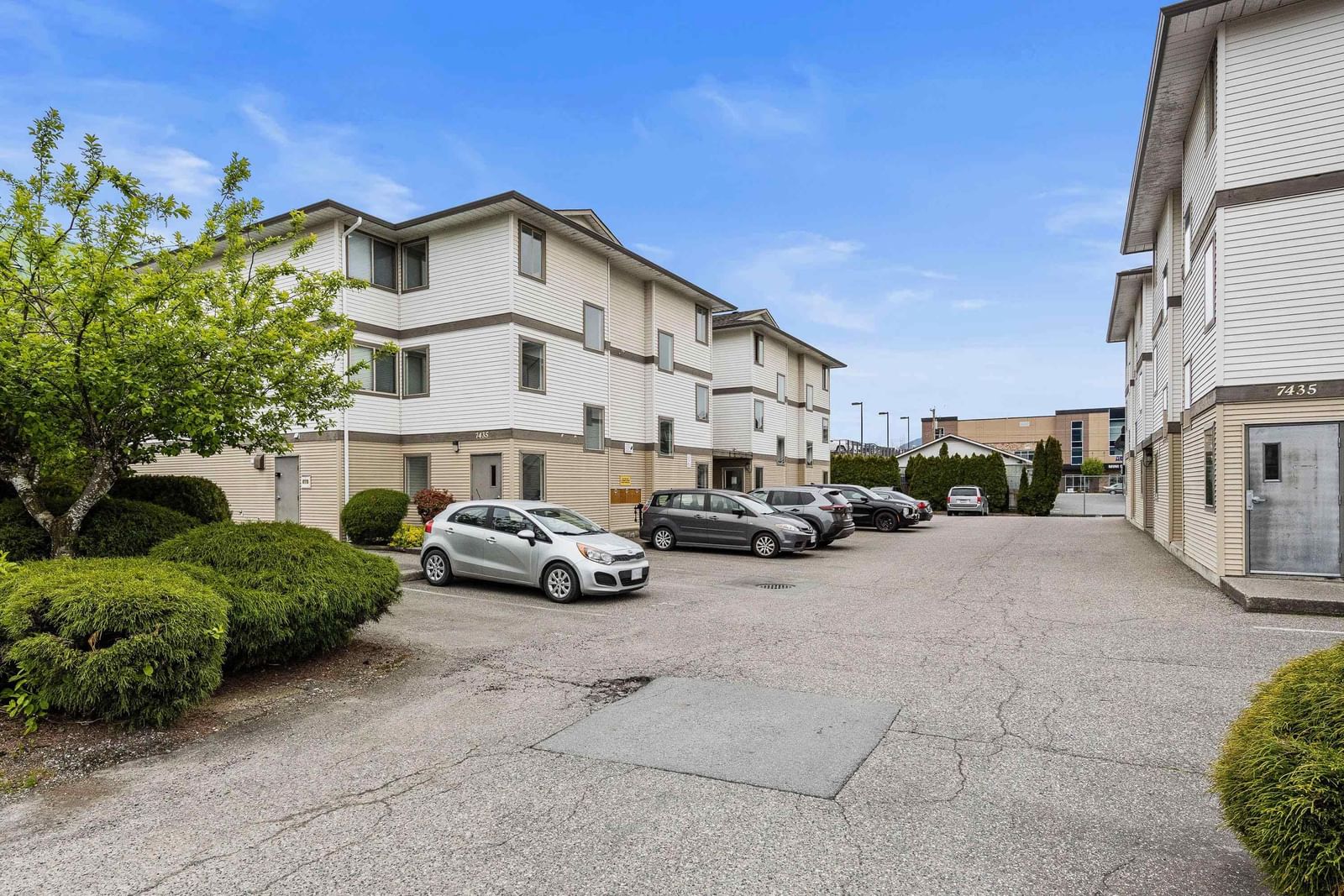 Listing Image 20