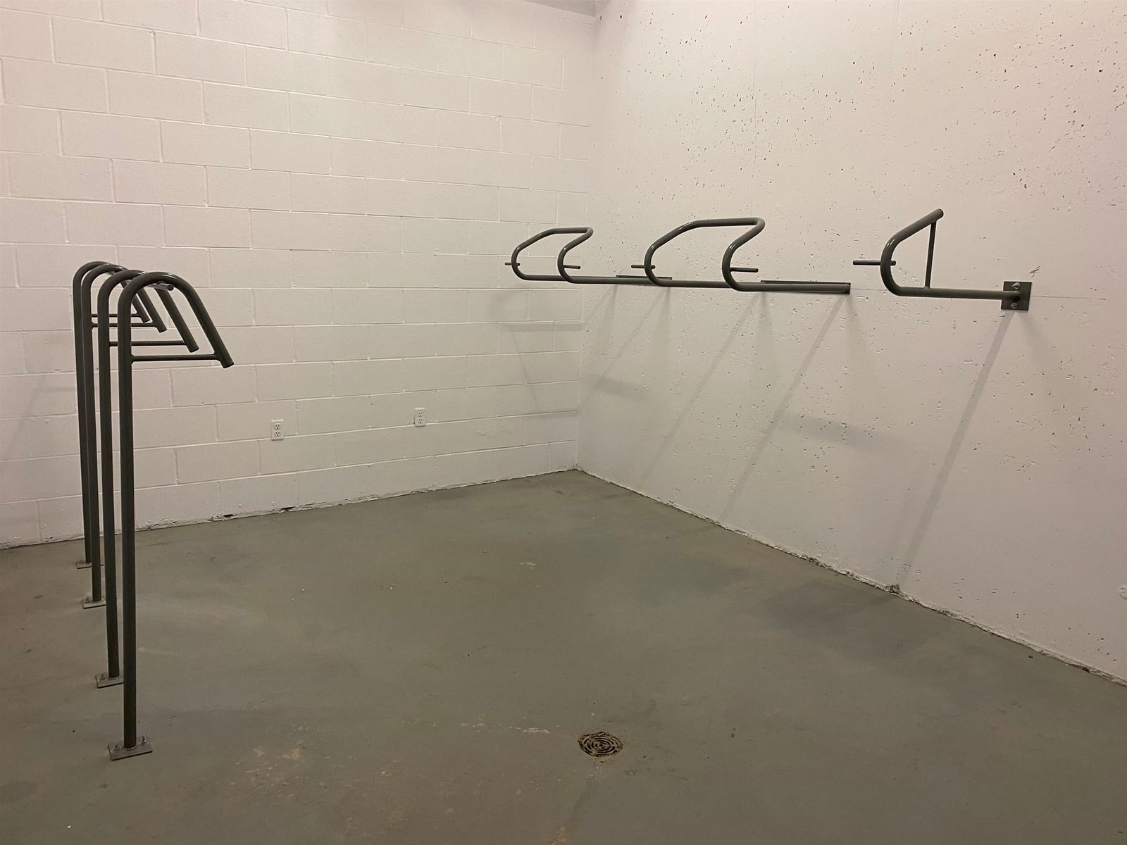 Listing Image 26