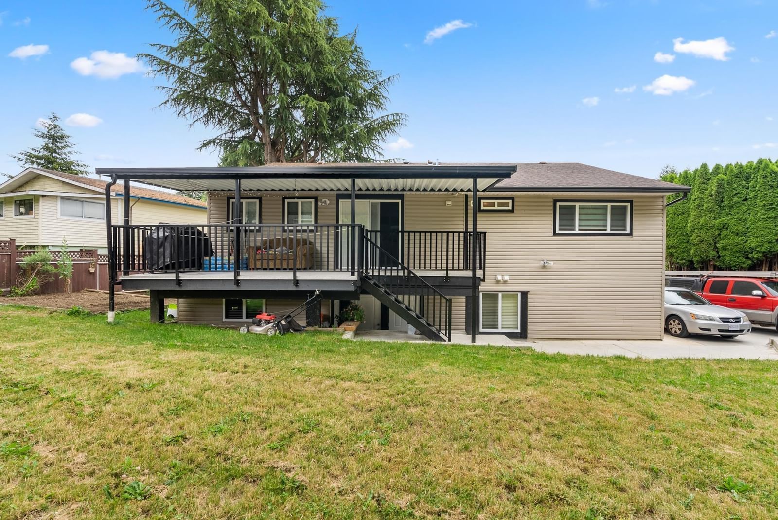 Listing Image 14