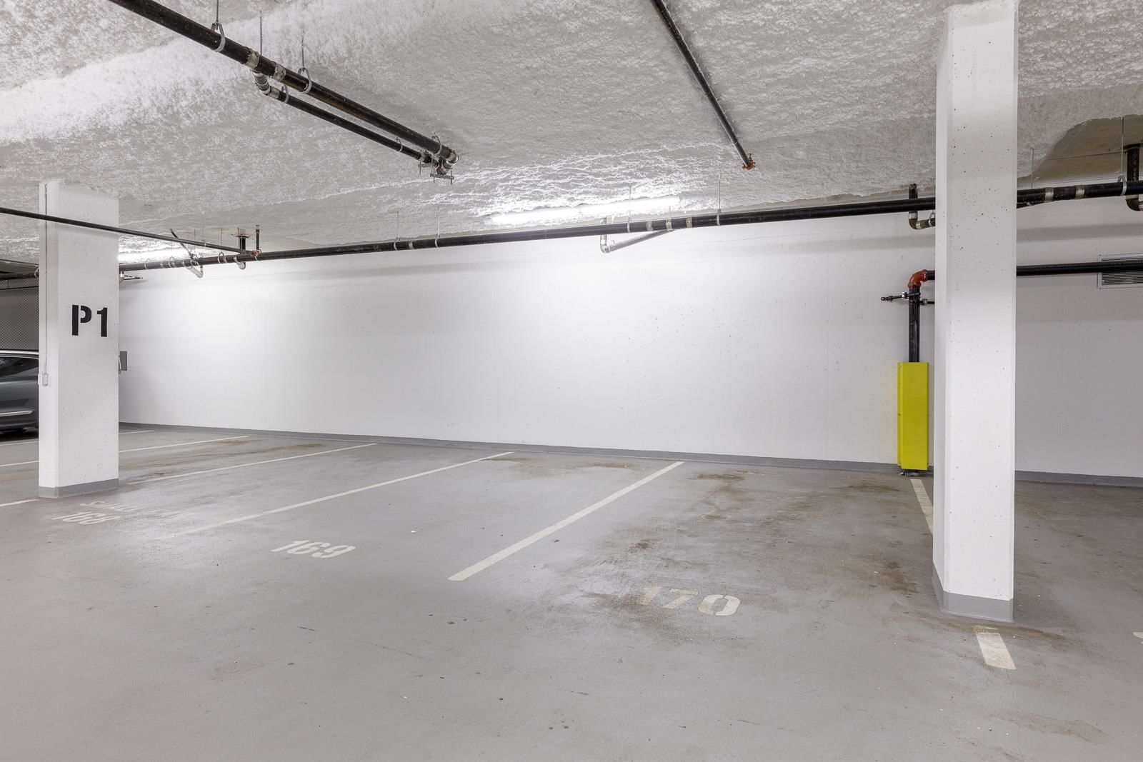 Listing Image 25