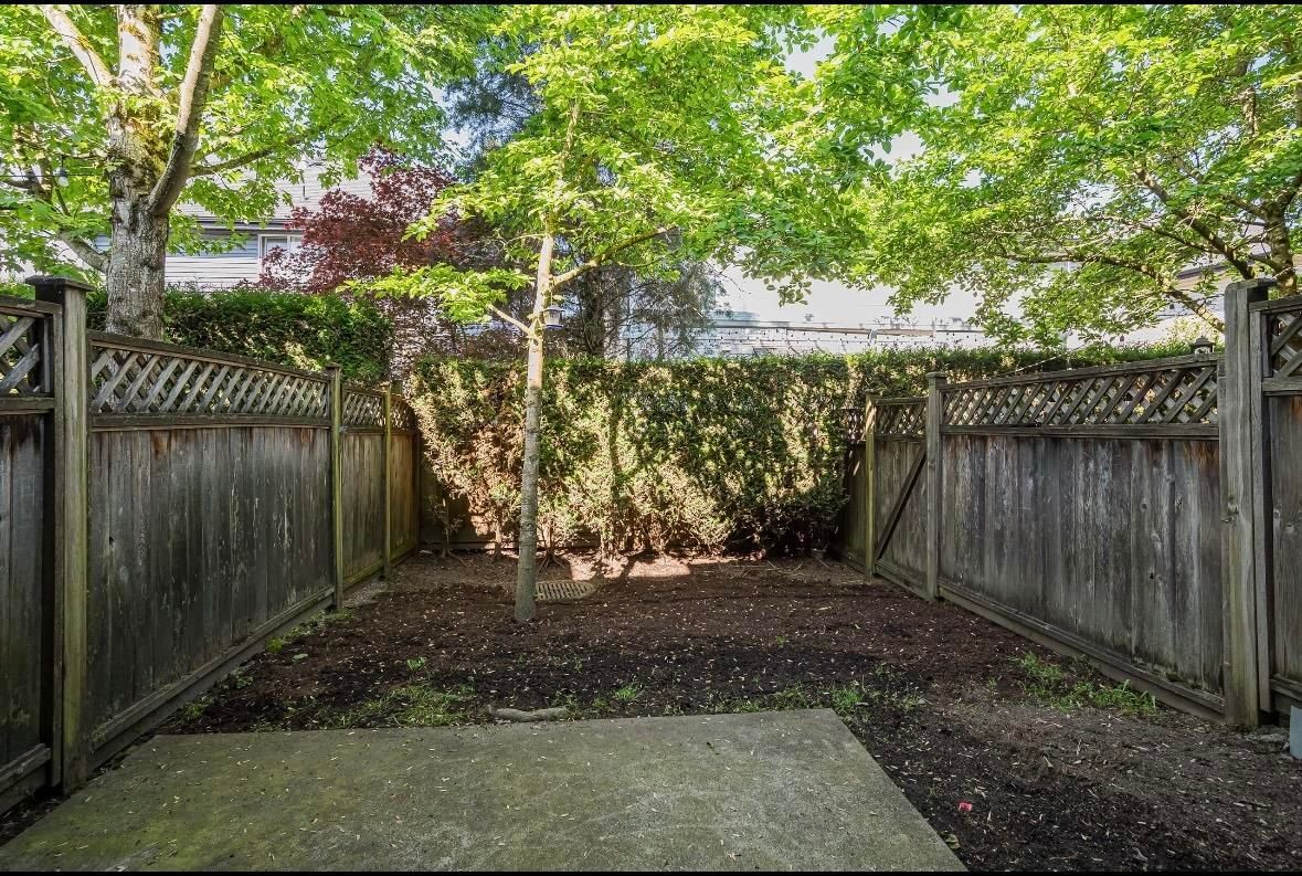 Listing Image 17