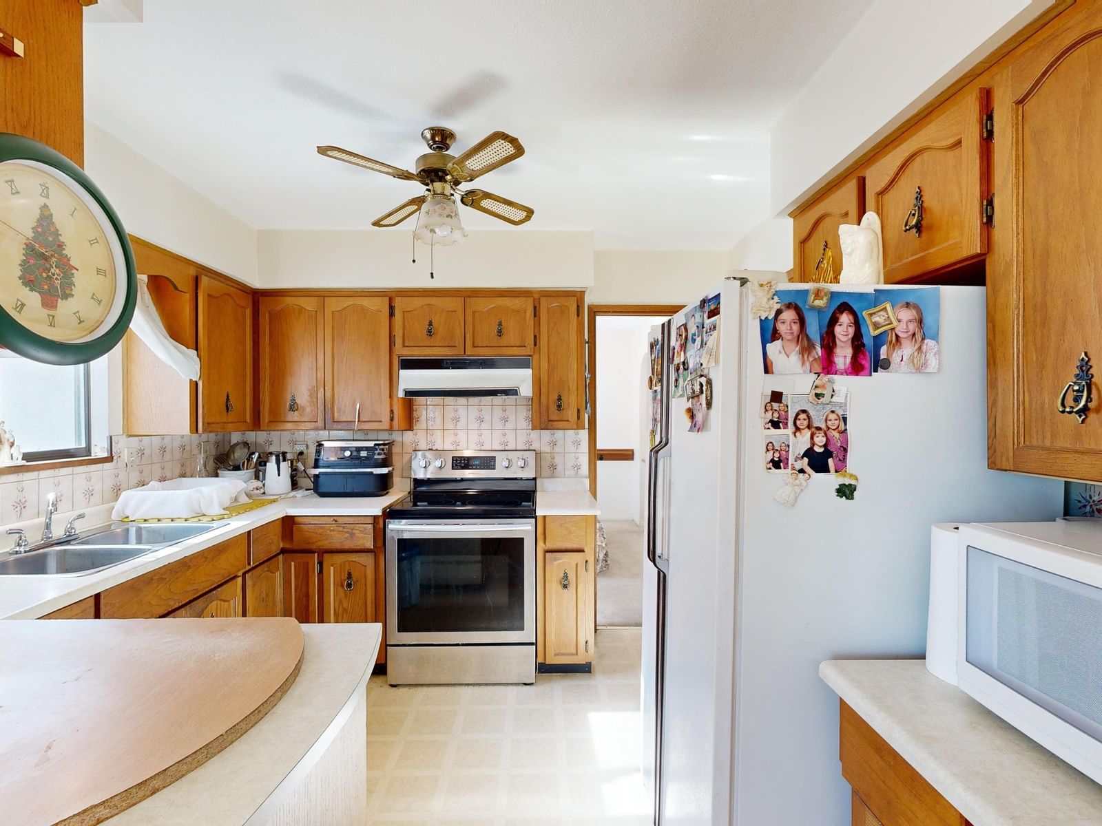 Listing Image 14