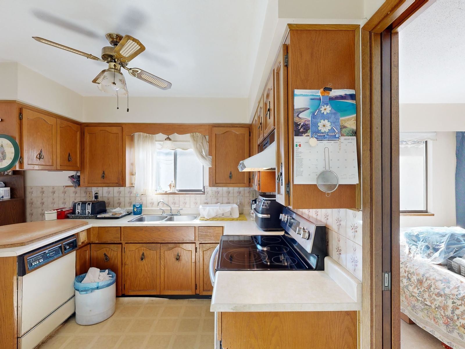 Listing Image 15