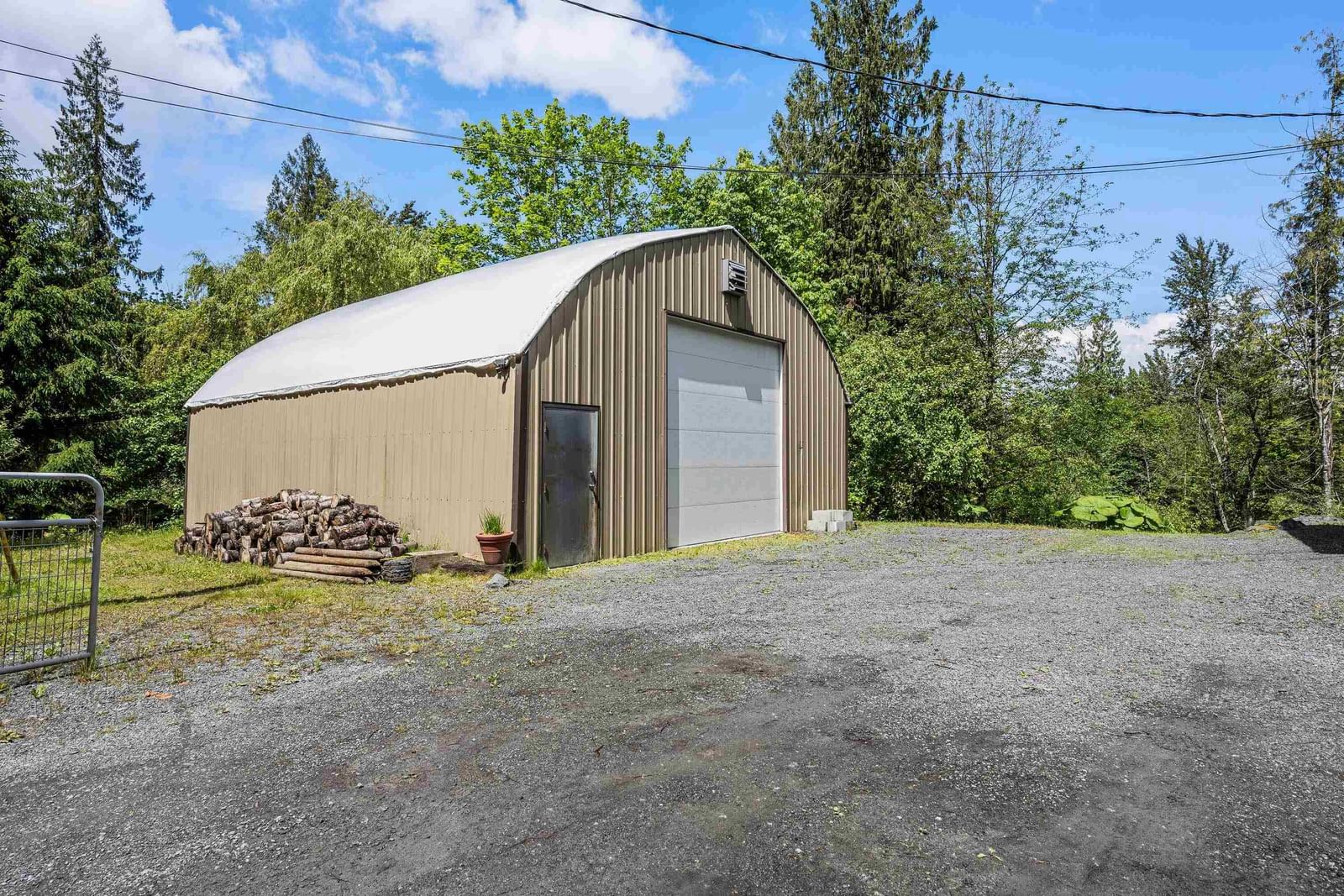Listing Image 29