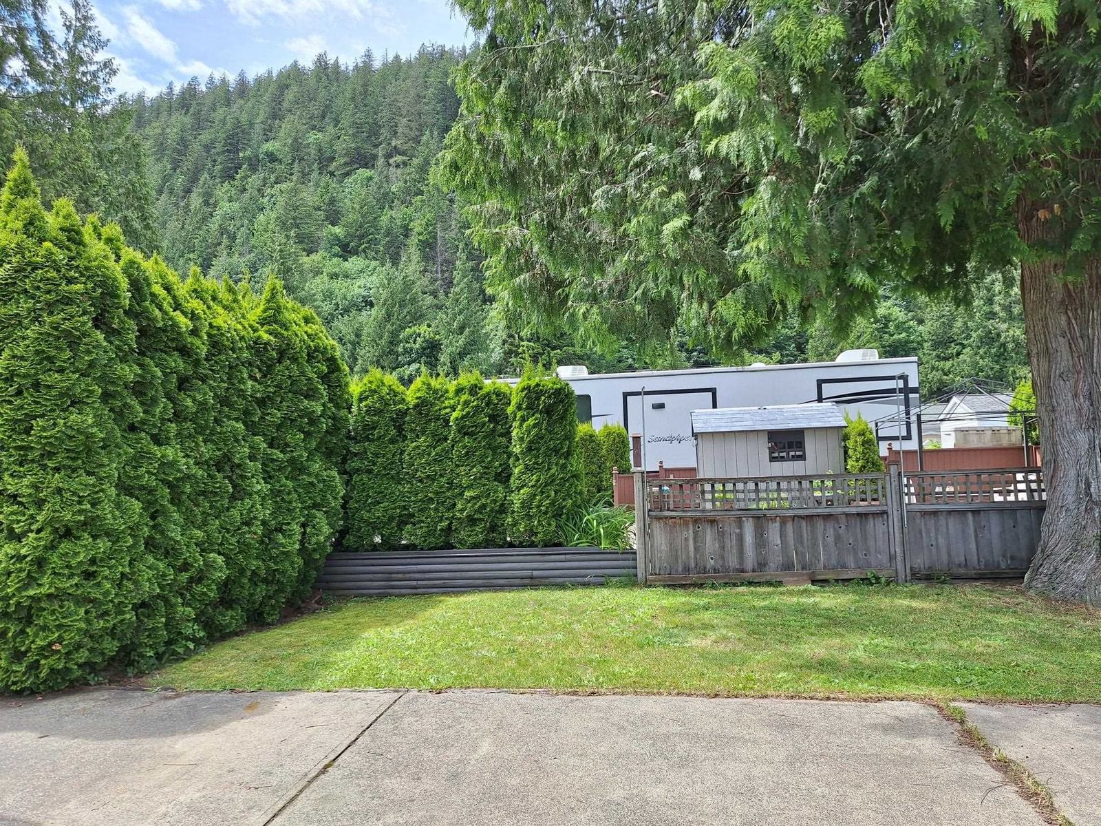 Listing Image 33