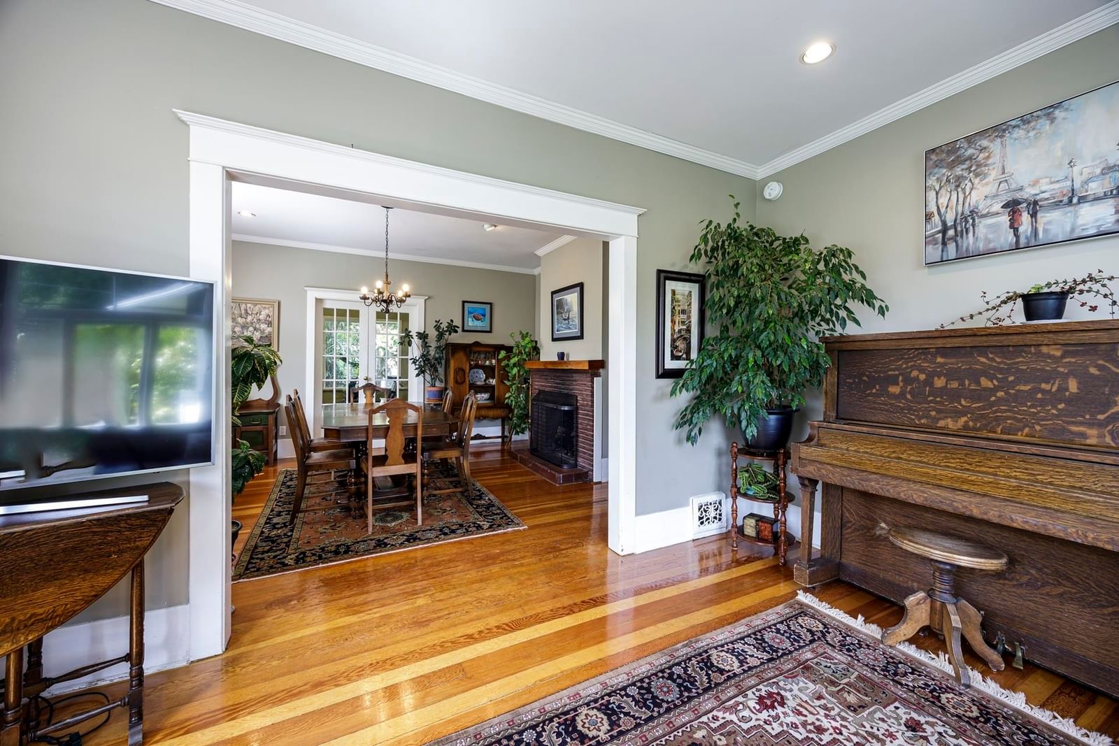 Listing Image 15