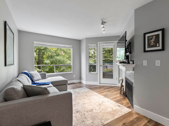208 - 7760 Moffatt Road