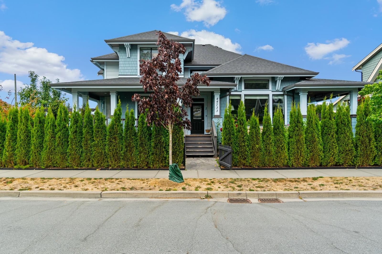 Listing Image 1
