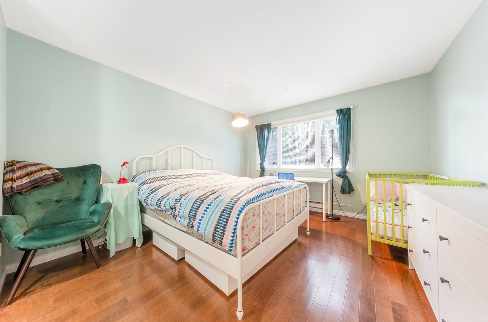 Listing Image 21