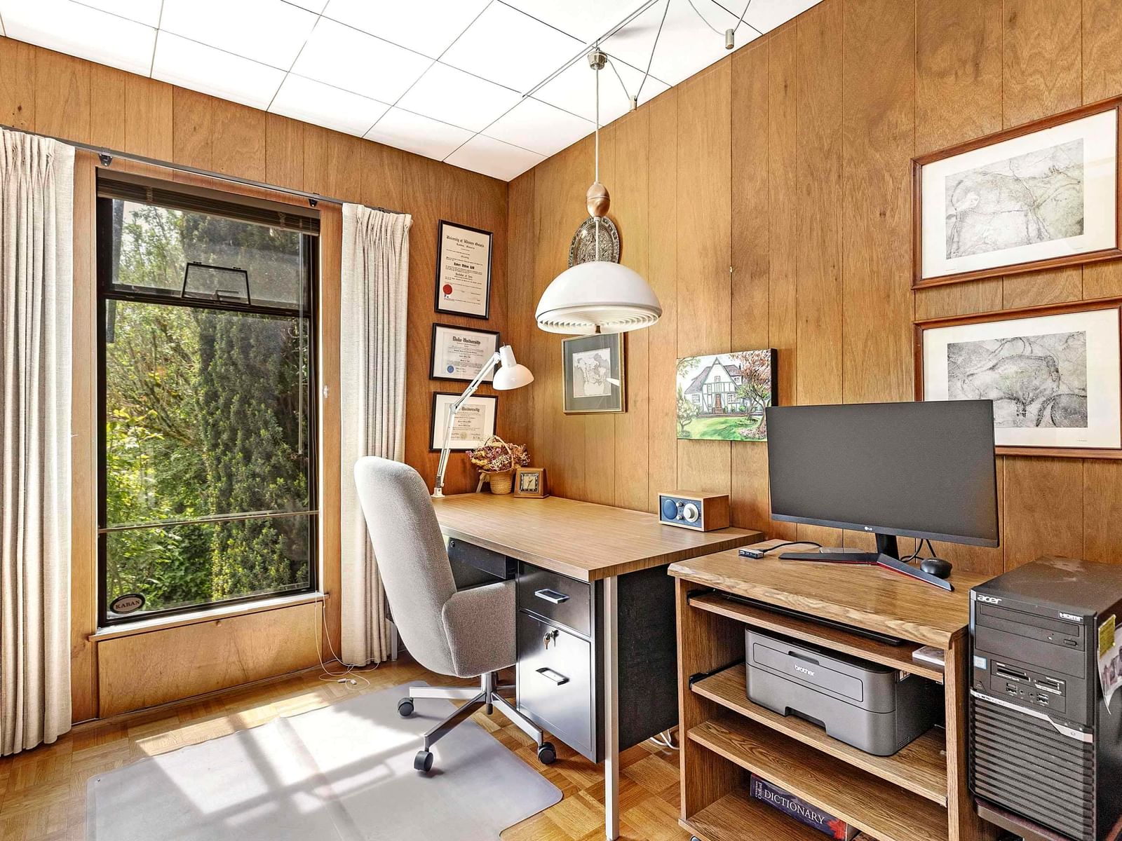 Listing Image 11