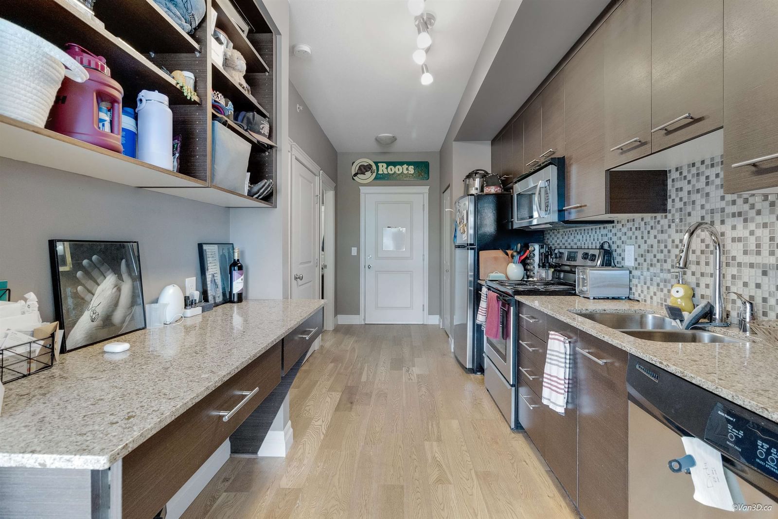 Listing Image 13