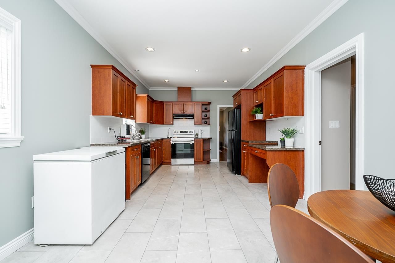 Listing Image 14