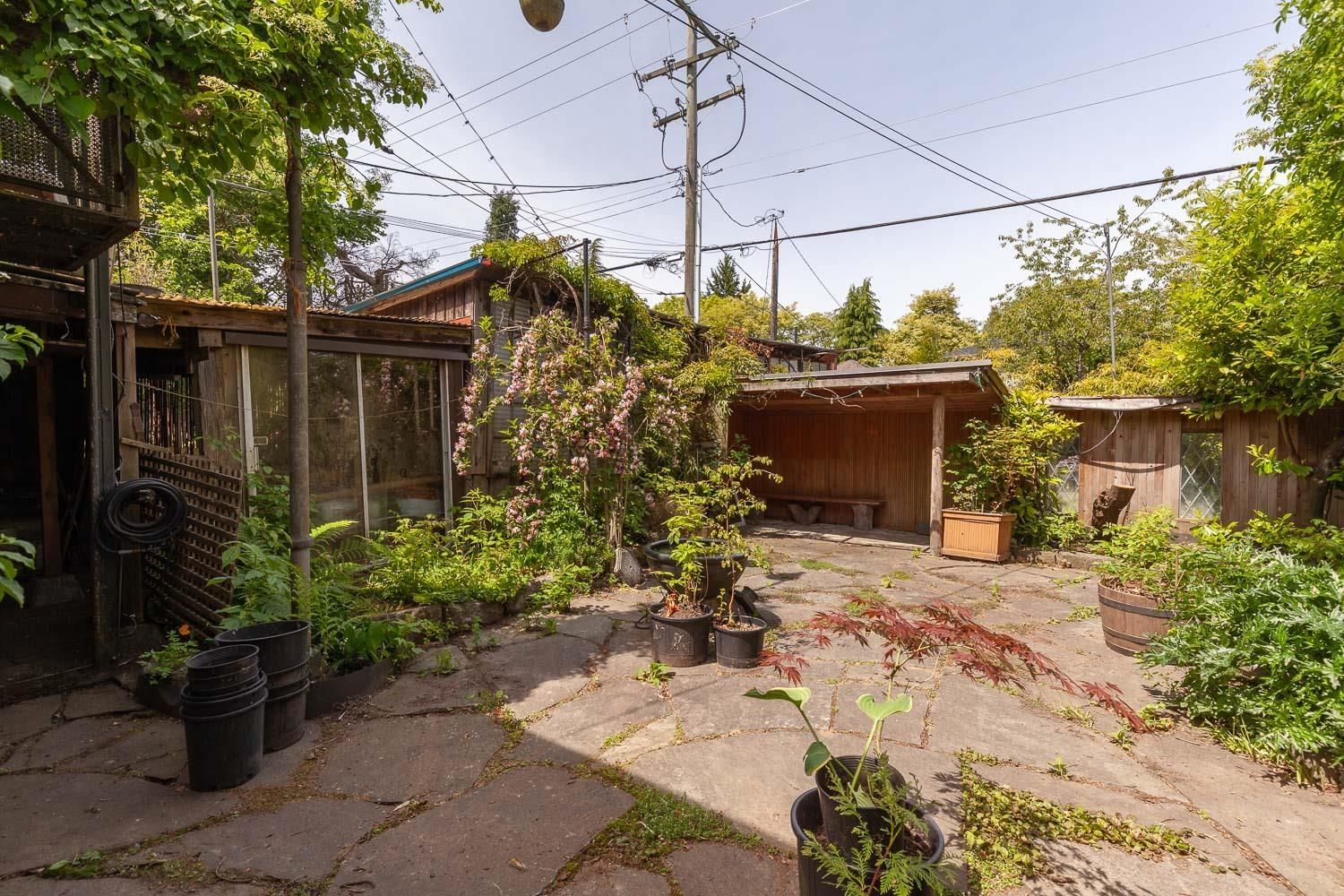 Listing Image 13