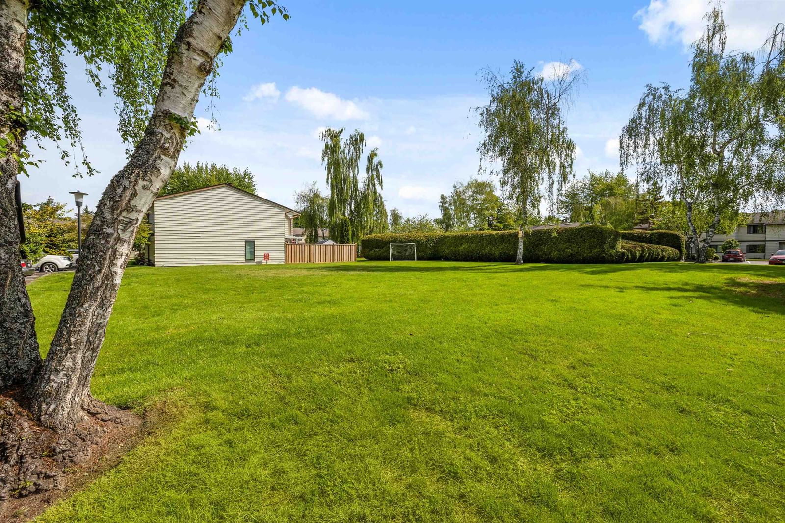 Listing Image 26
