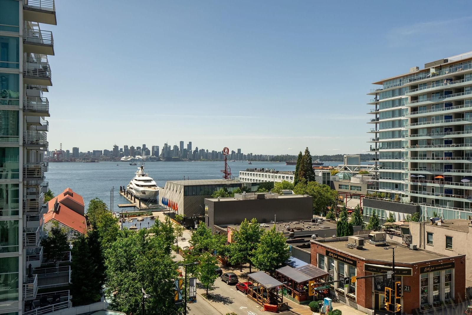 Listing Image 36
