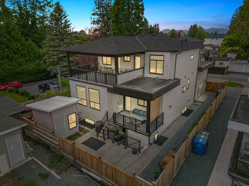 33682 Busby Road, Abbotsford, V2S 1V2 | Image 2