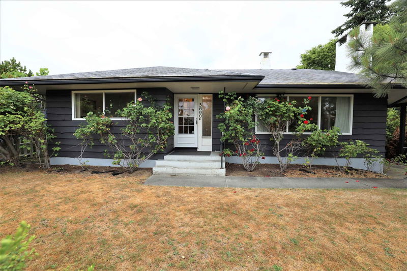 5690 Mermaid Street, Sechelt, British Columbia (MLS R2890036)