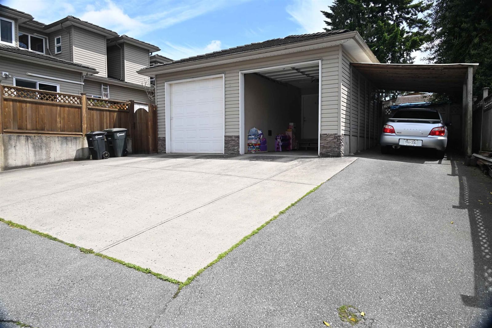 Listing Image 26