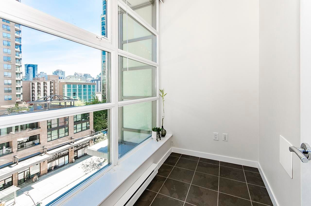 Listing Image 20