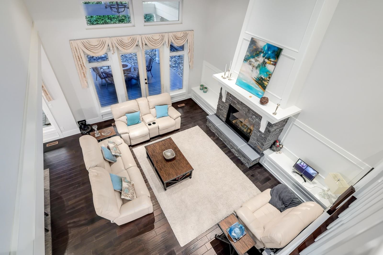 Listing Image 9