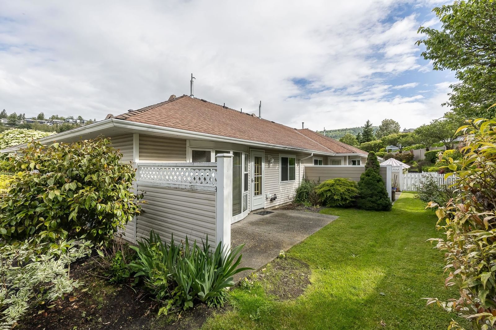 Listing Image 27