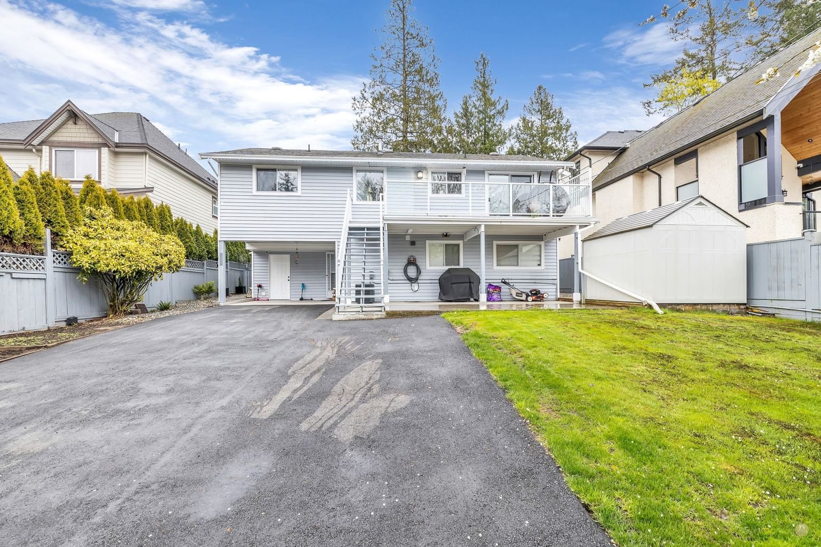 Listing Image 16