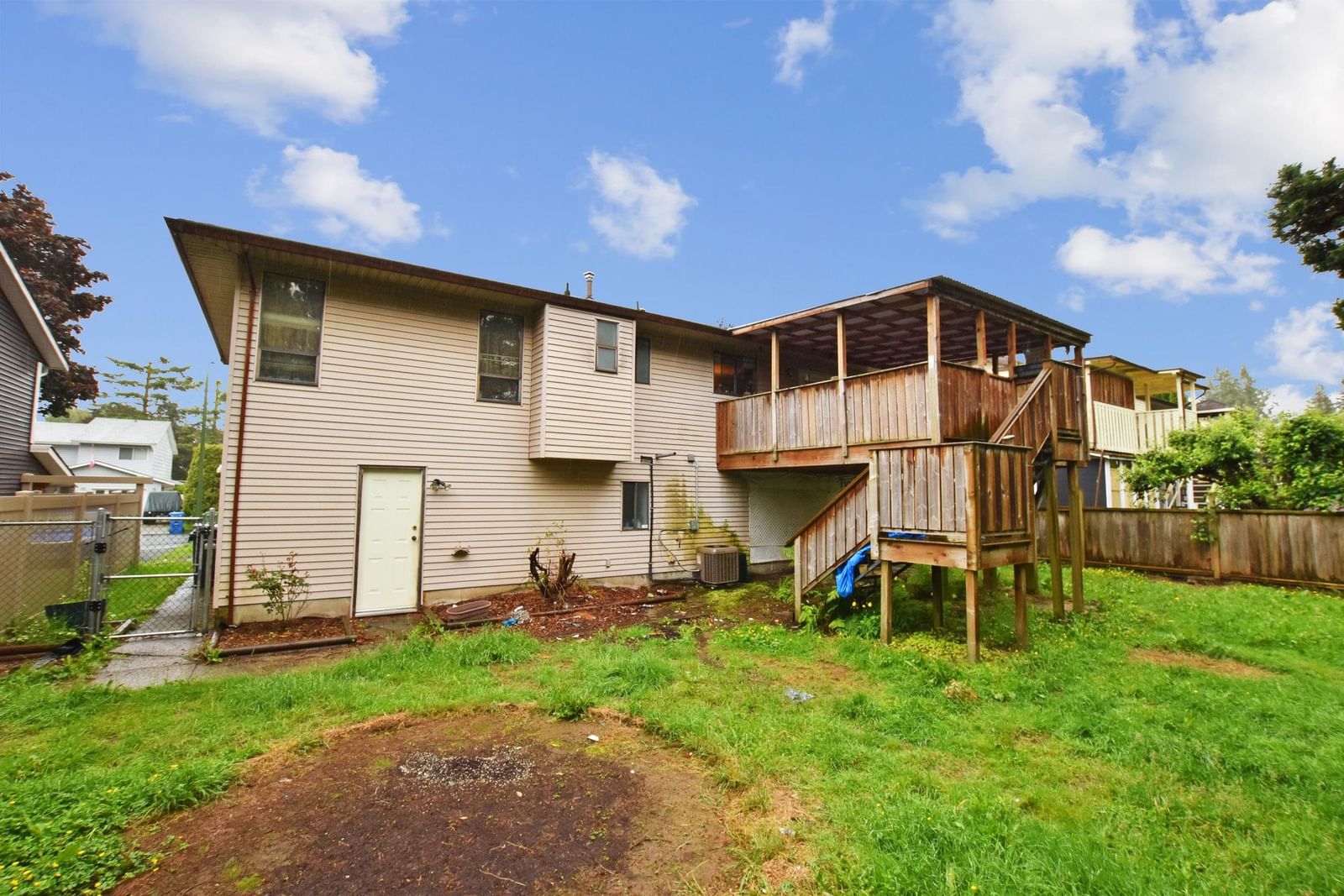 Listing Image 16