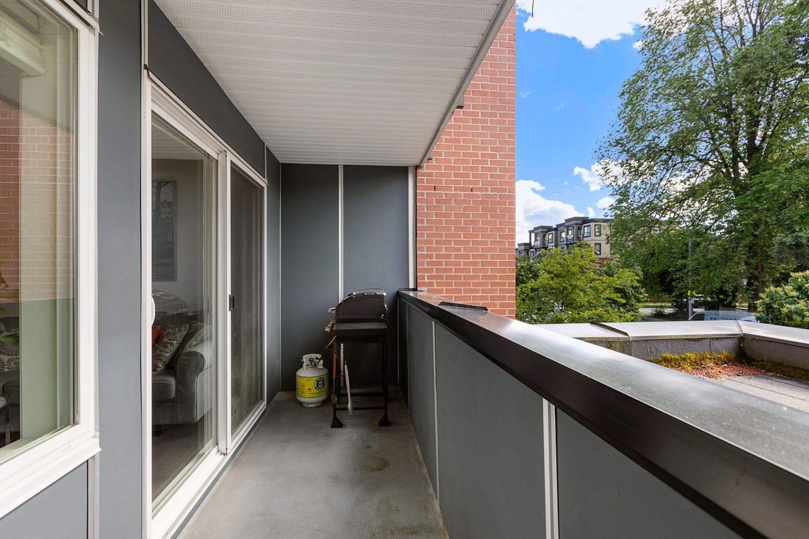 Listing Image 22