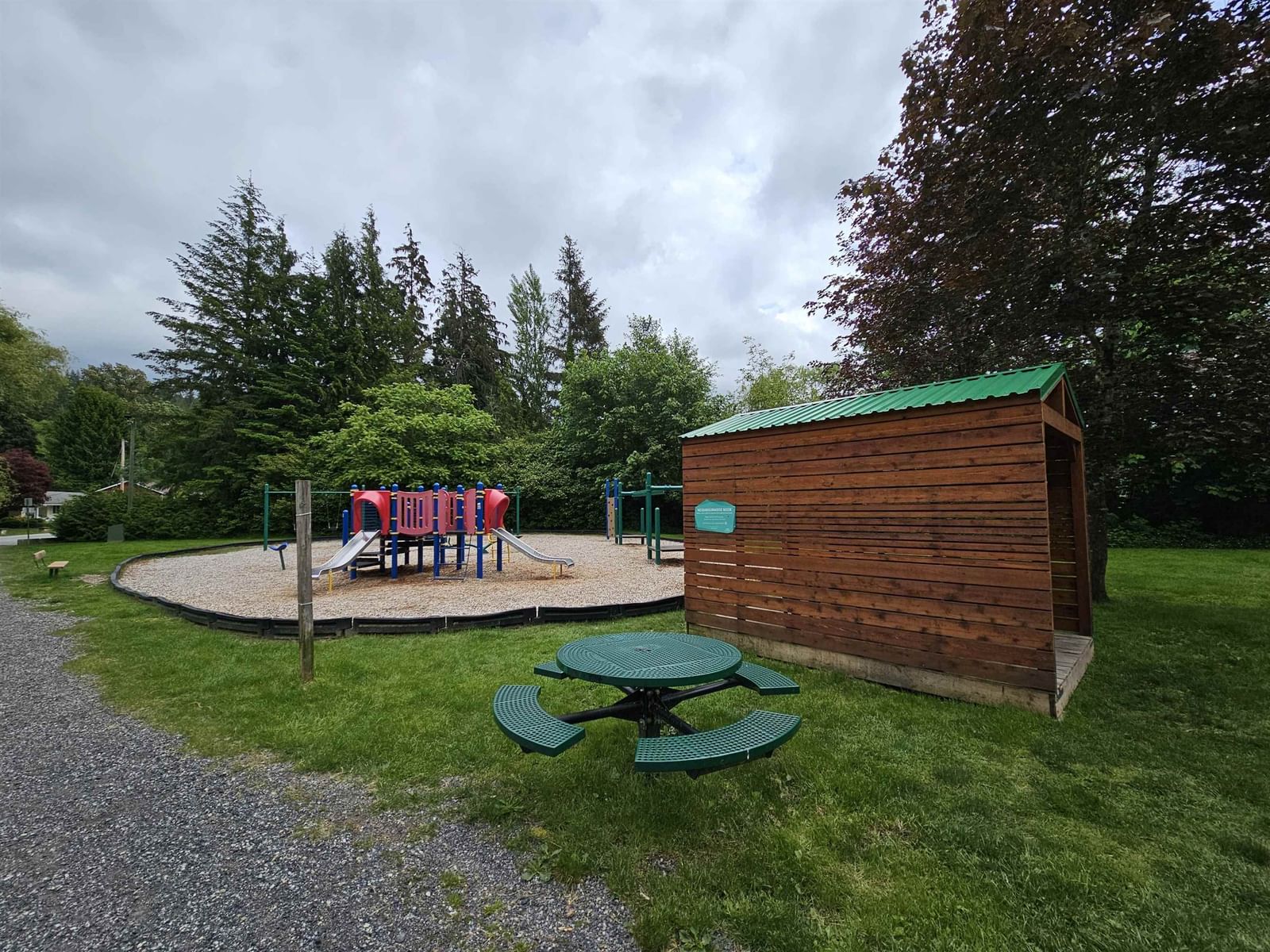 Listing Image 24