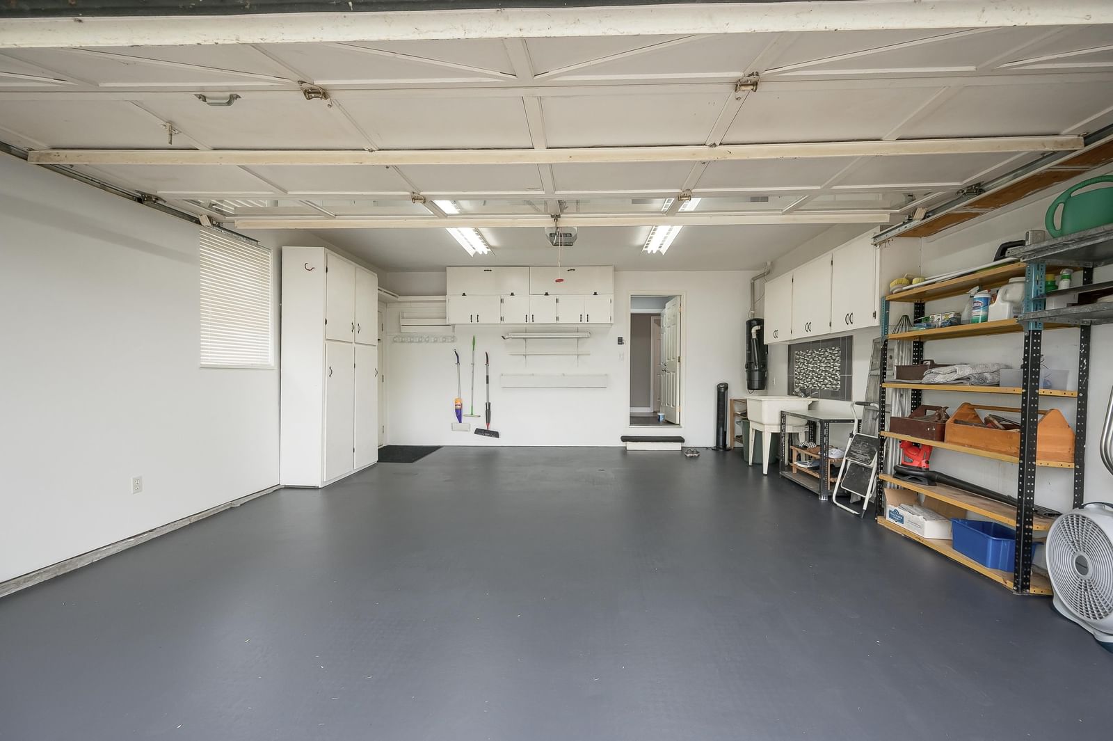 Listing Image 38