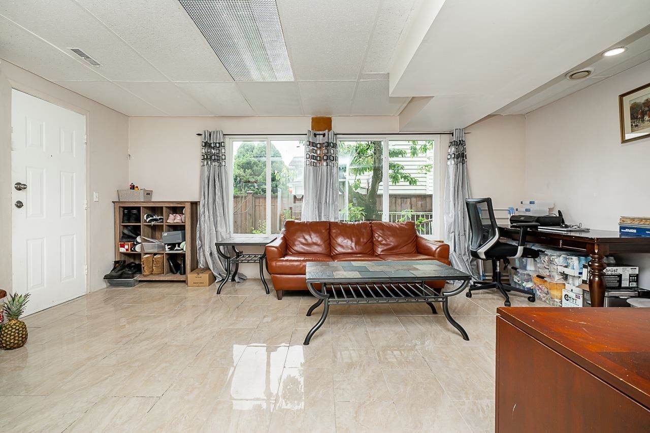 Listing Image 23
