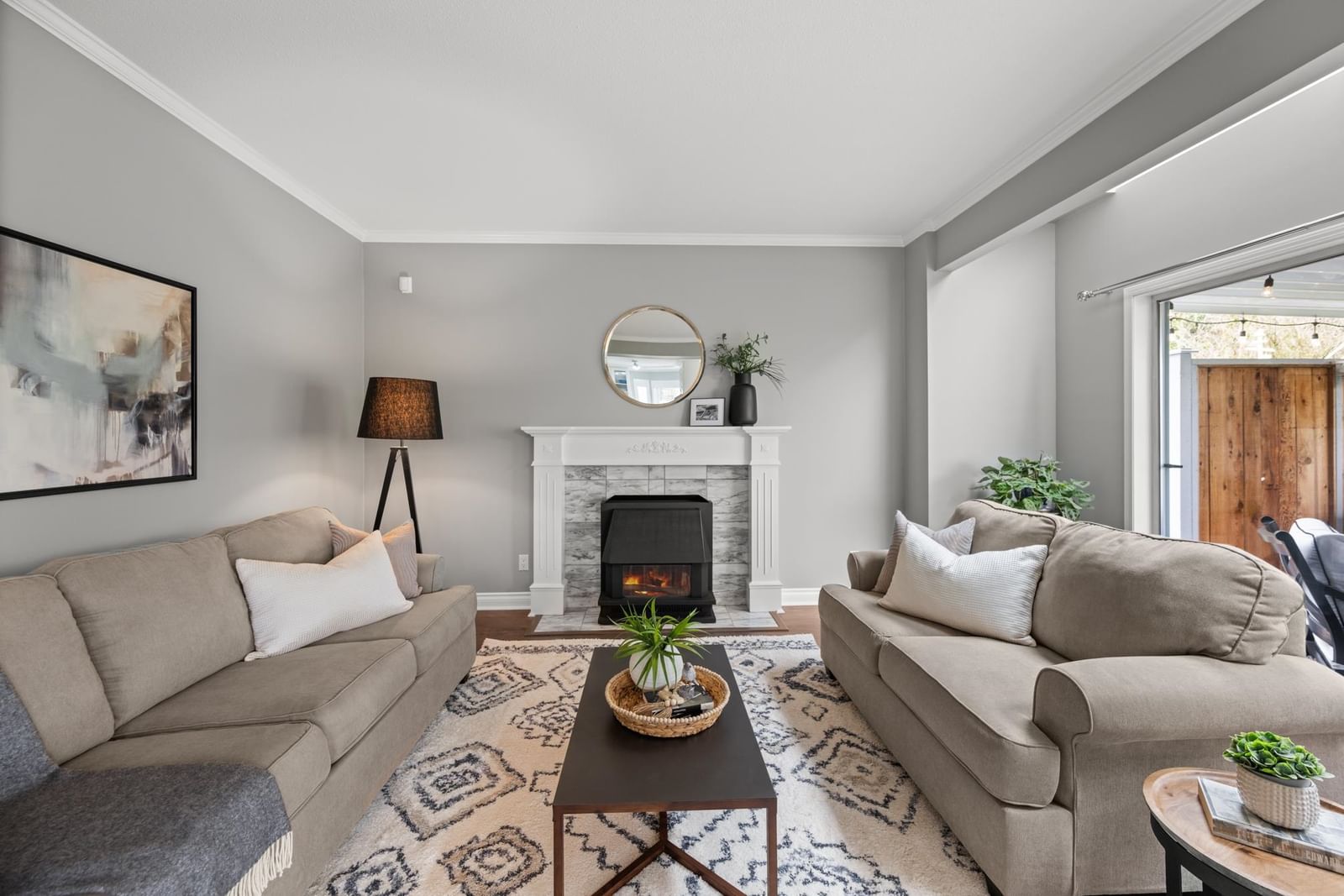 Listing Image 19