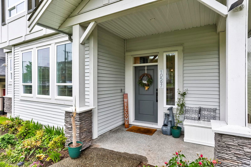 10597 Jackson Road, Maple Ridge, V2W 1G6 | Image 2