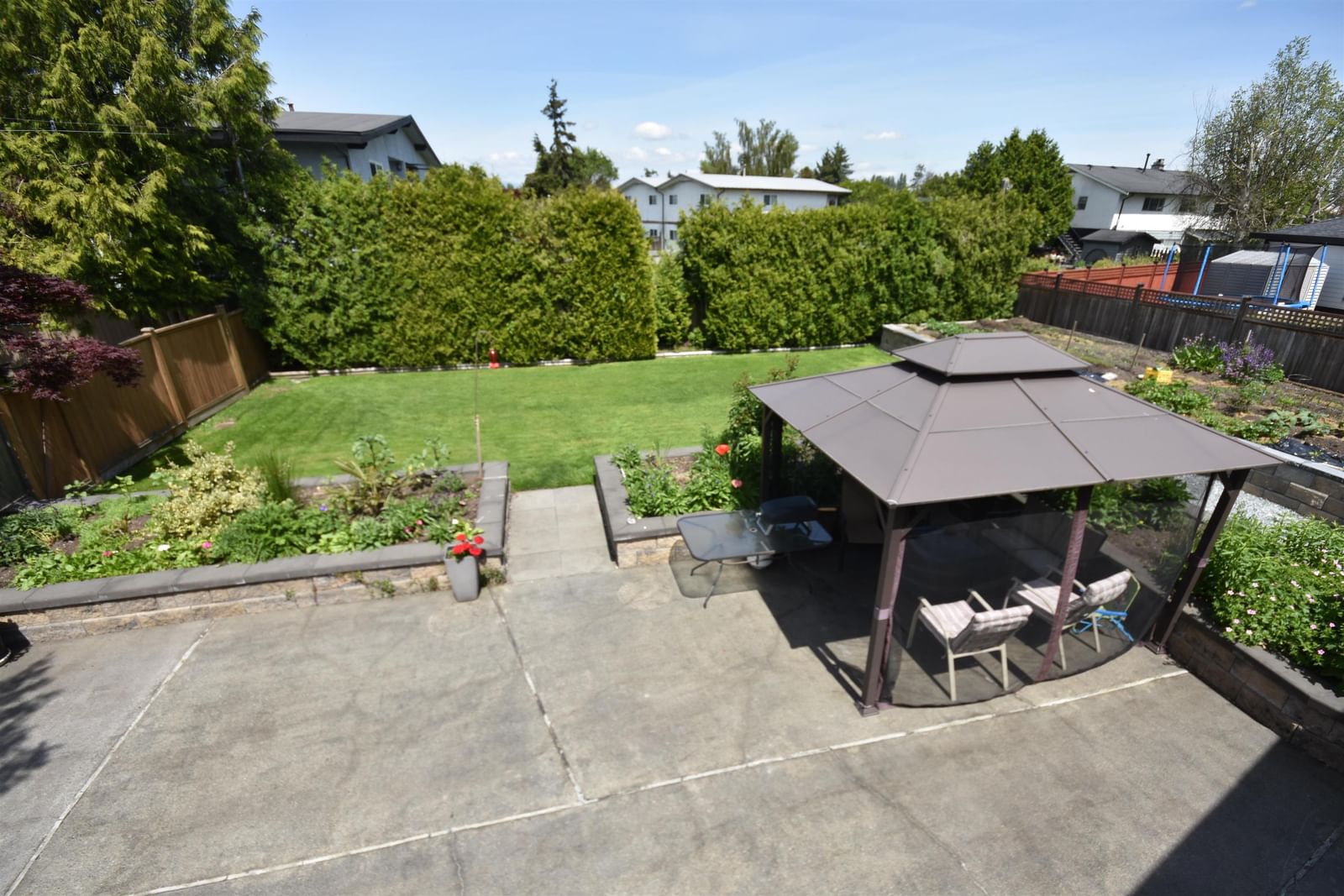 Listing Image 19