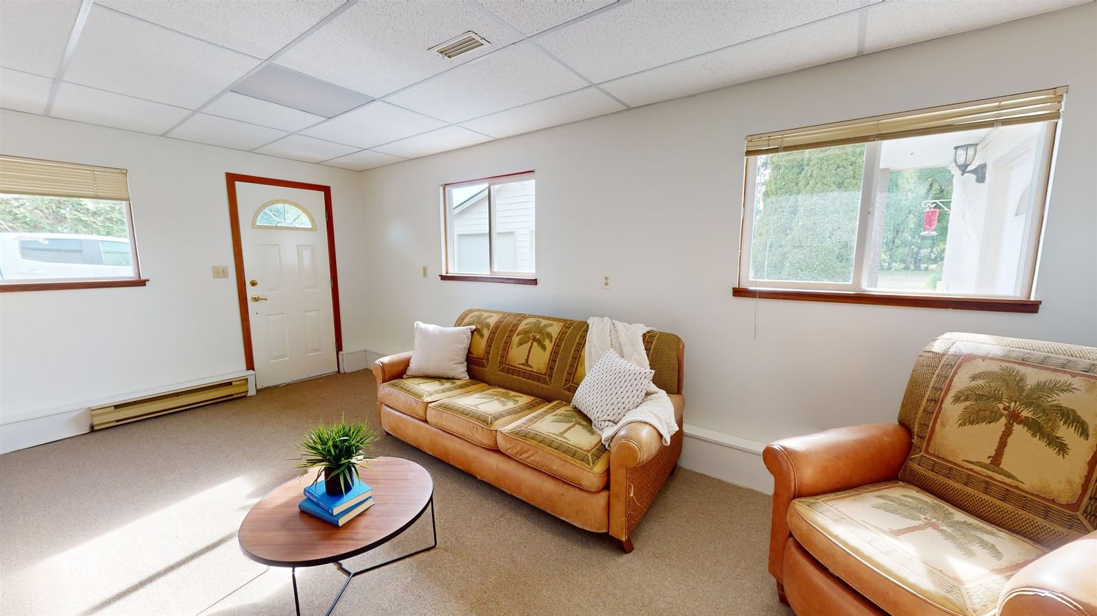 Listing Image 22