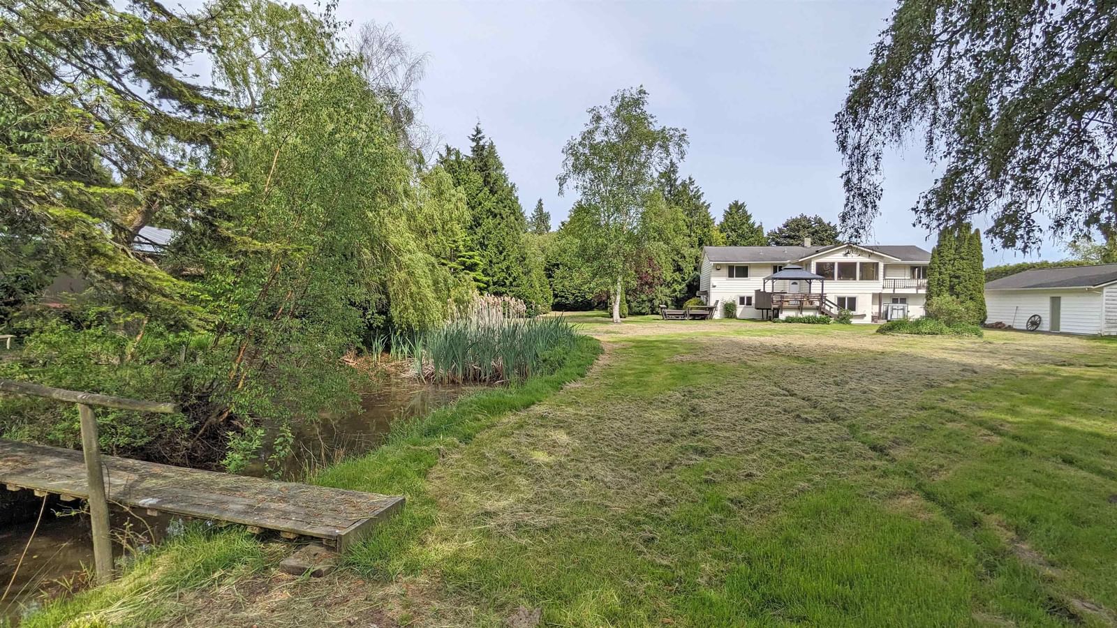 Listing Image 28