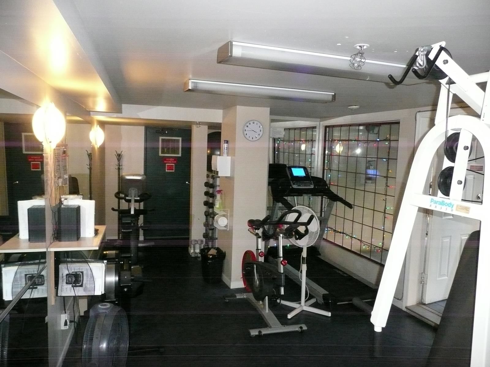 Listing Image 10