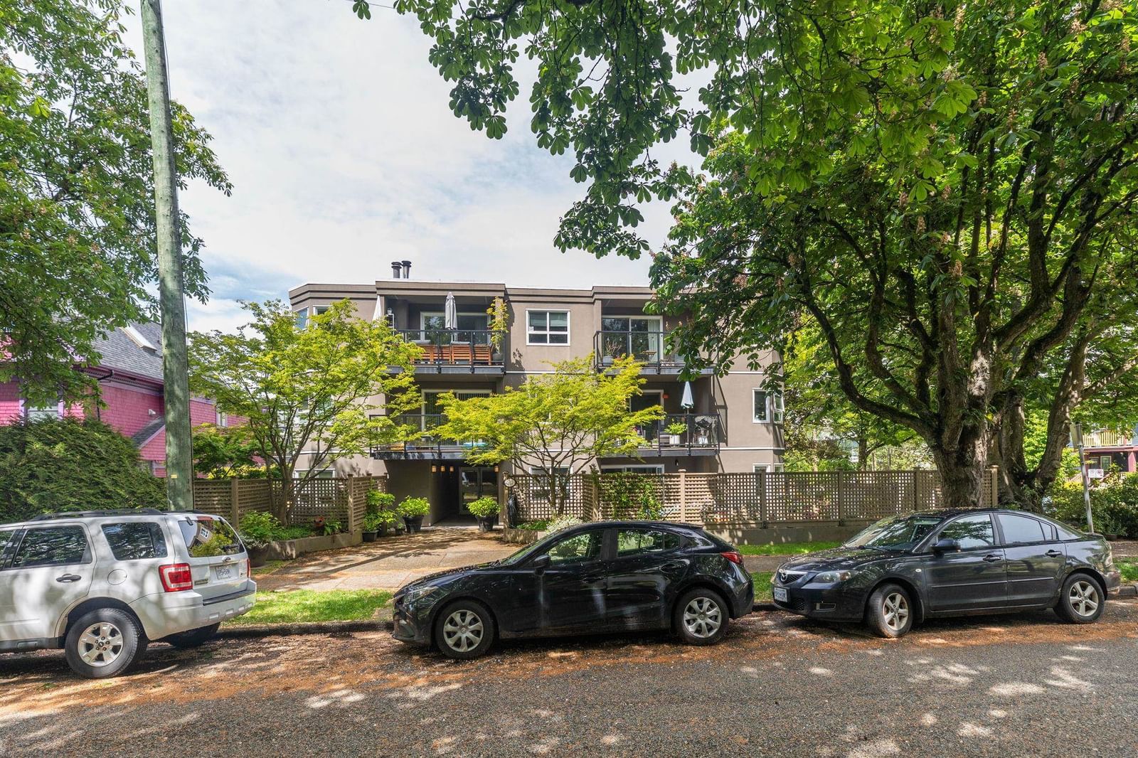 Listing Image 15