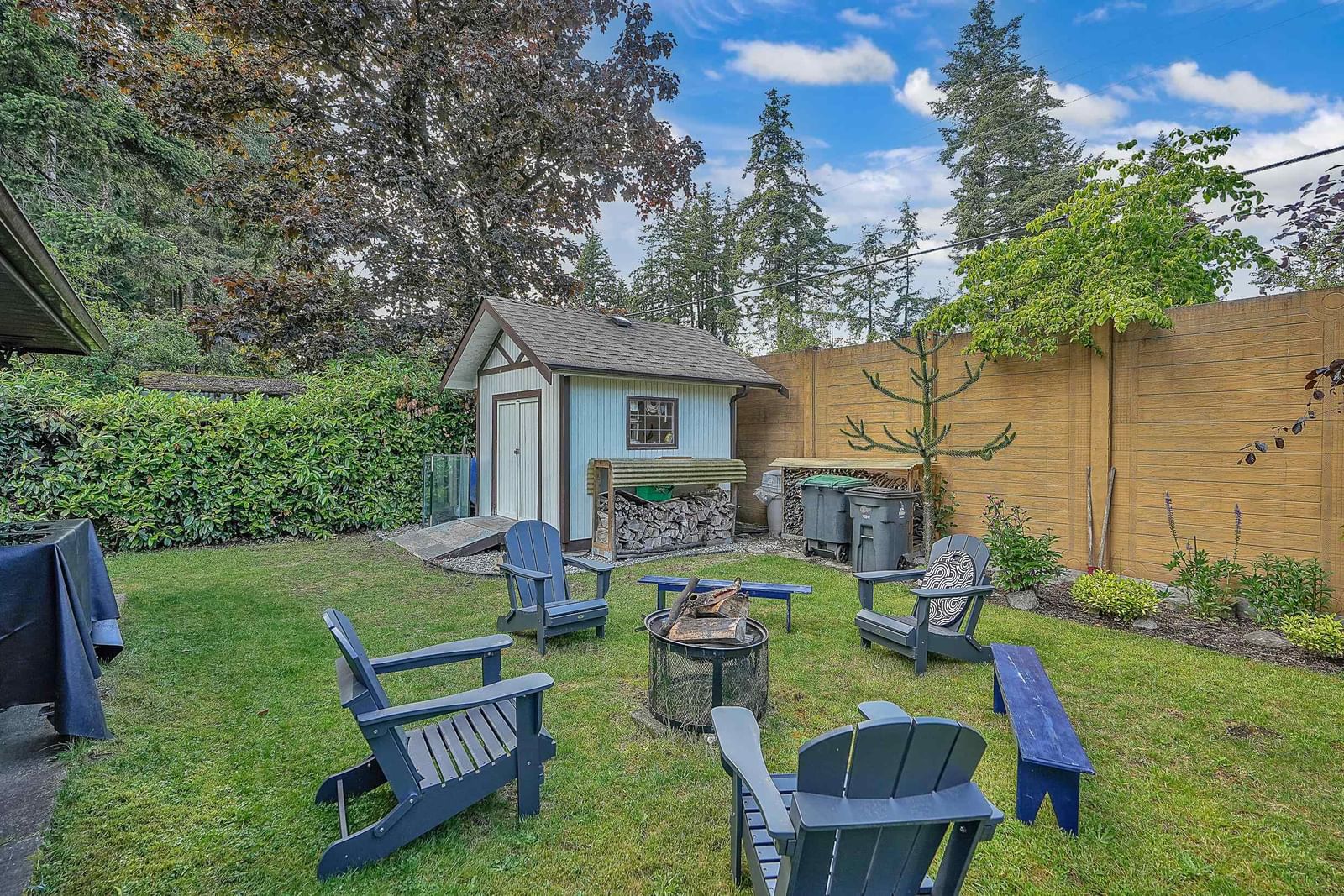 Listing Image 17