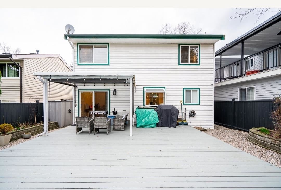 Listing Image 23