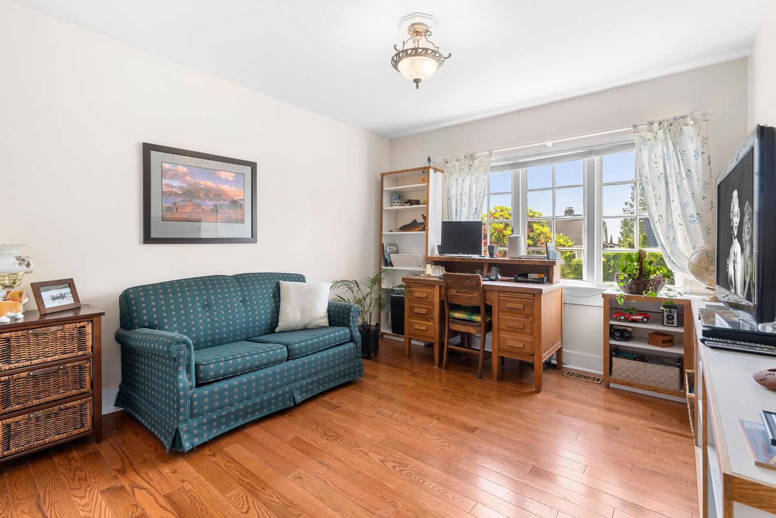 Listing Image 20