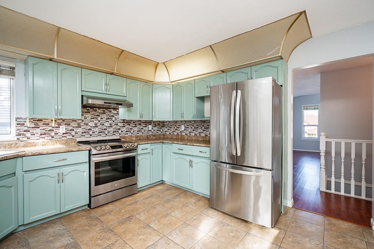 Listing Image 10