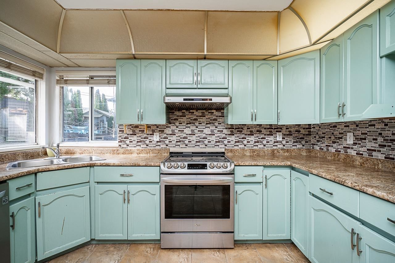 Listing Image 12