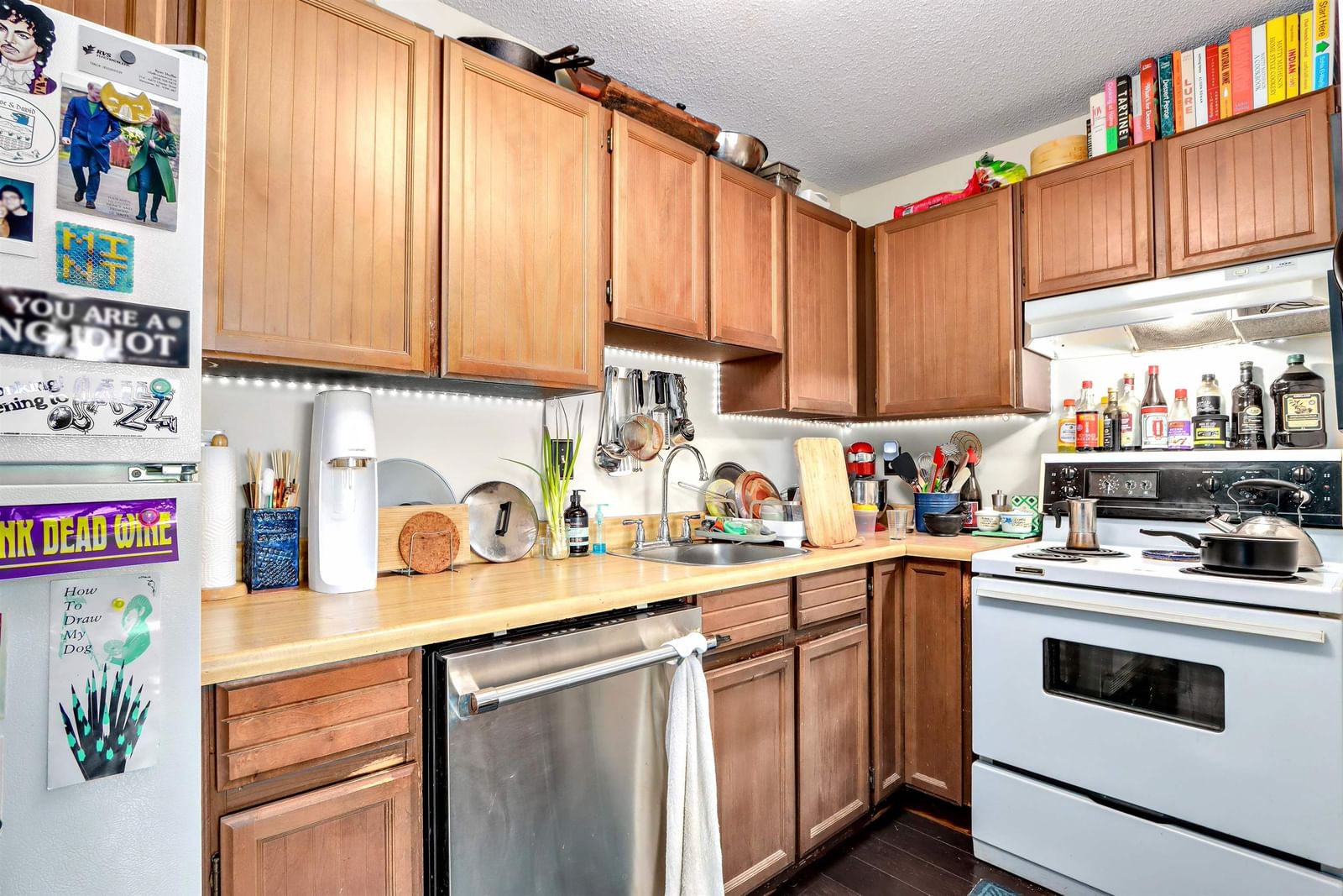 Listing Image 14