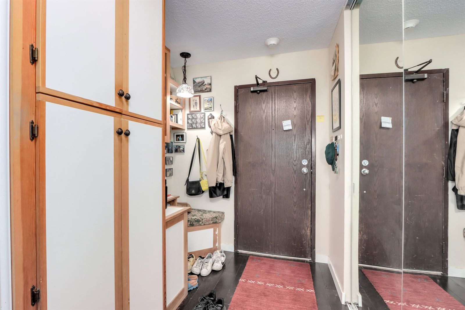 Listing Image 16