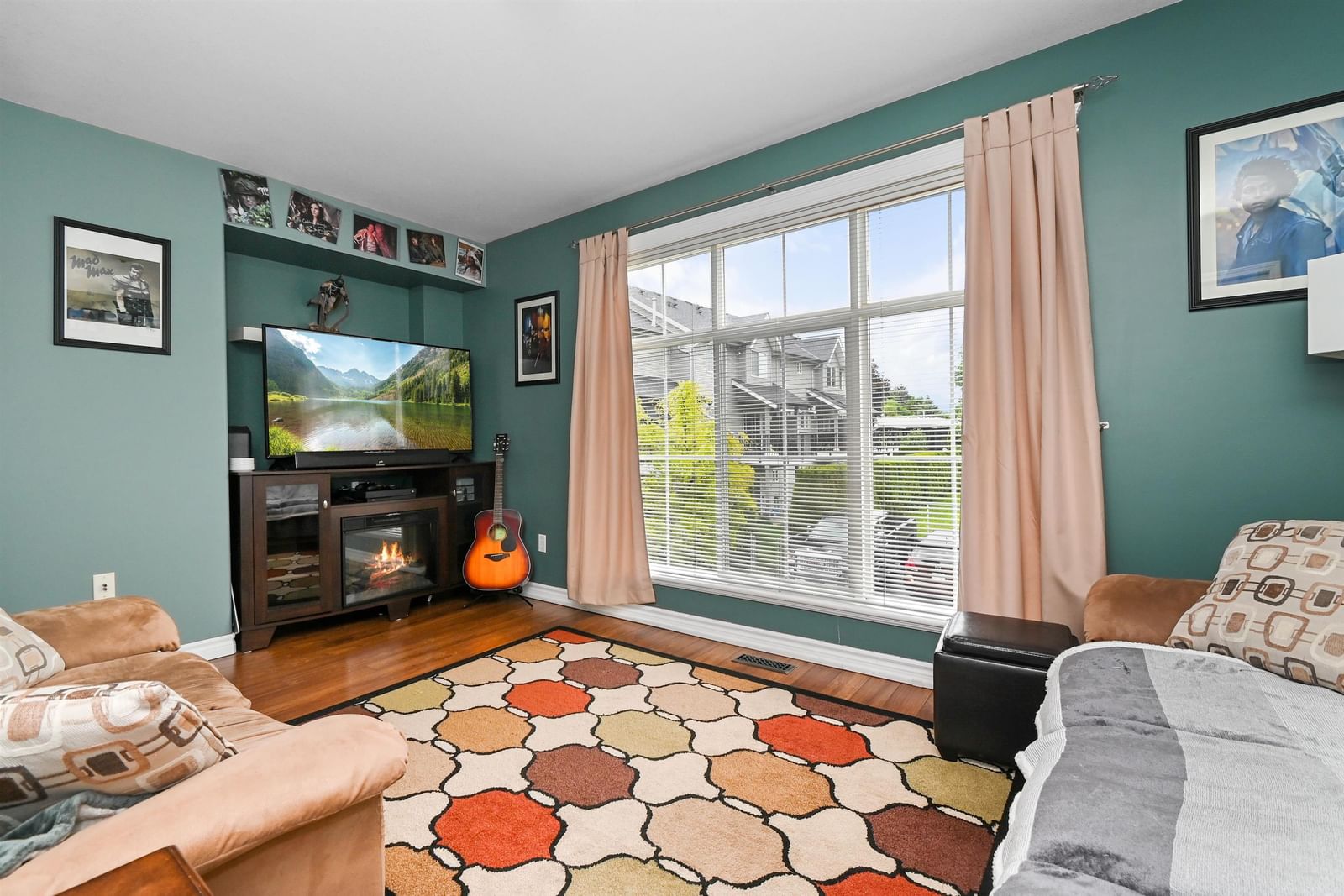 Listing Image 15