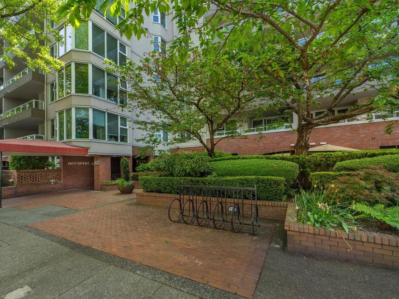 Listing Image 21