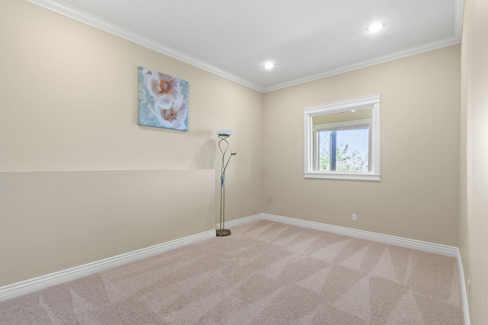 Listing Image 30